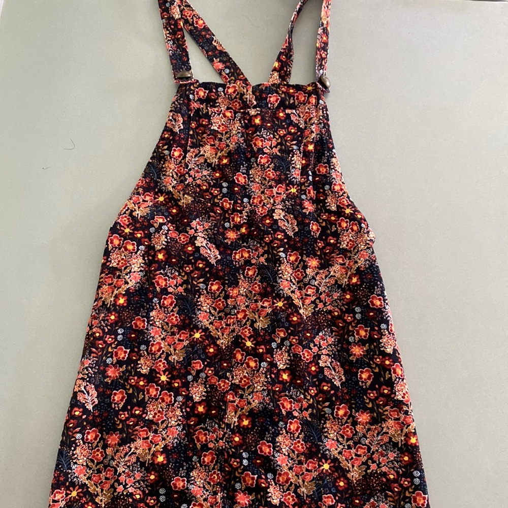 🌸 Ribbed Floral Overall Dress 👗
